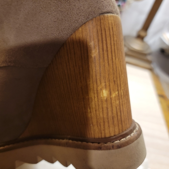 BCBC Wedge Boot - Picture 6 of 9